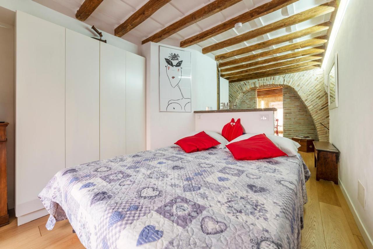 Largo Di Torre Argentina Cozy Studio Rome Exterior photo