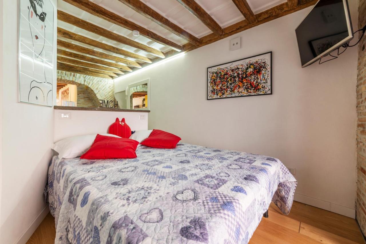 Largo Di Torre Argentina Cozy Studio Rome Exterior photo